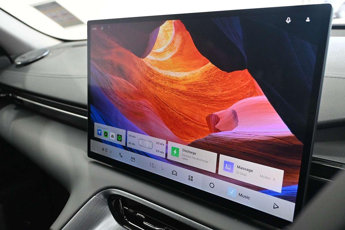 2025 Geely EX5 Inspire E245