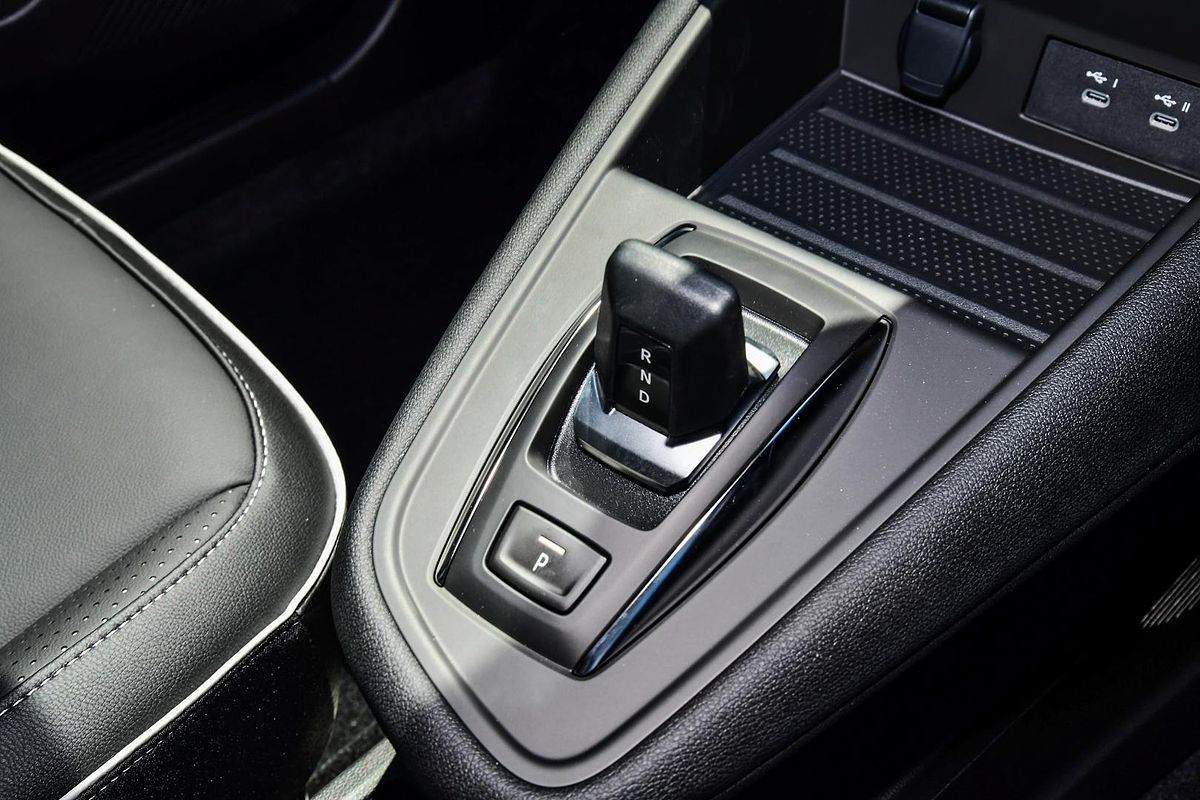 2025 Mitsubishi ASX Exceed XE