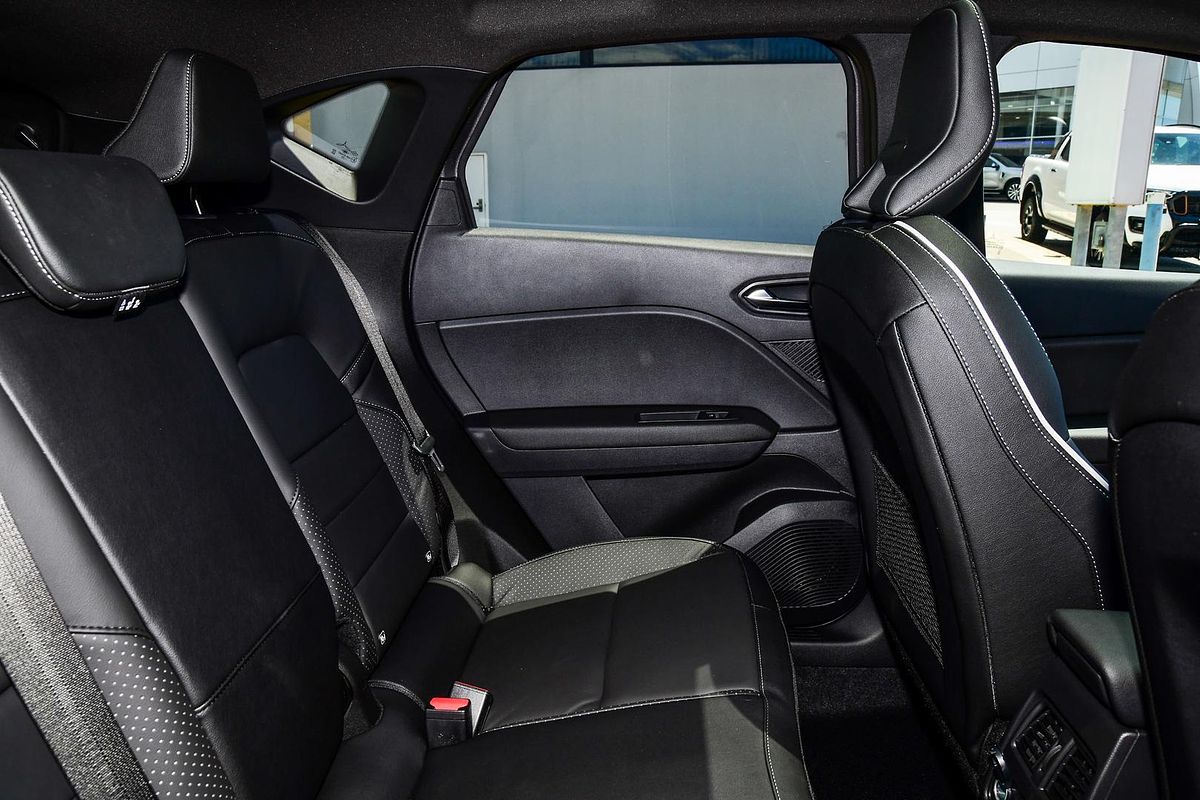 2025 Mitsubishi ASX Exceed XE