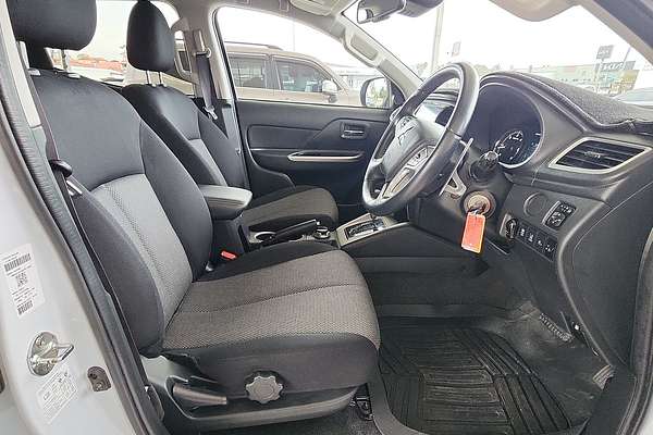 2019 Mitsubishi Triton GLS MR 4X4