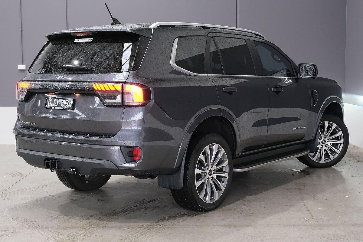 2025 Ford Everest Platinum 3.0L