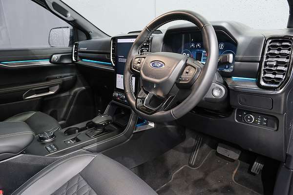 2025 Ford Everest Platinum 3.0L