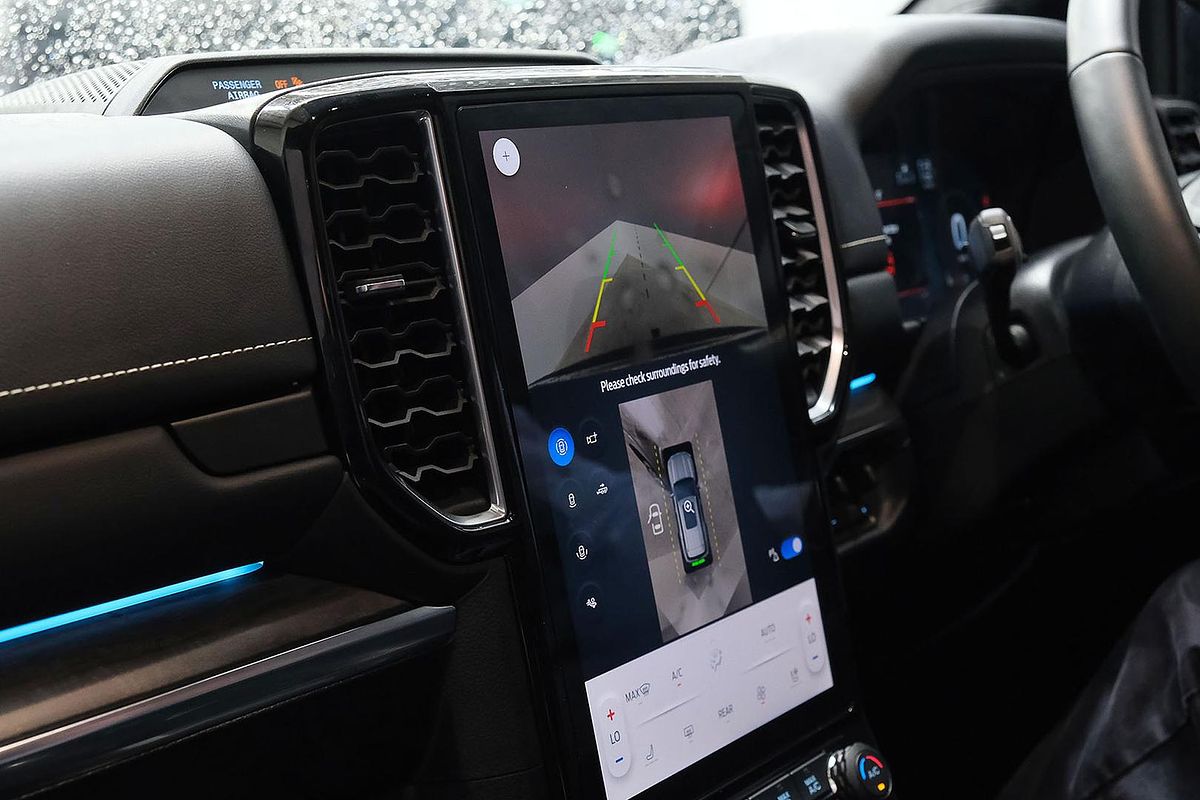 2025 Ford Everest Platinum 3.0L