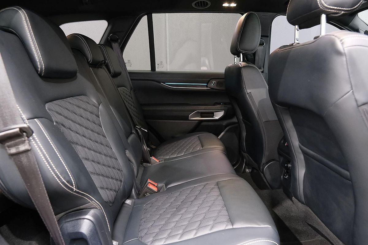 2025 Ford Everest Platinum 3.0L