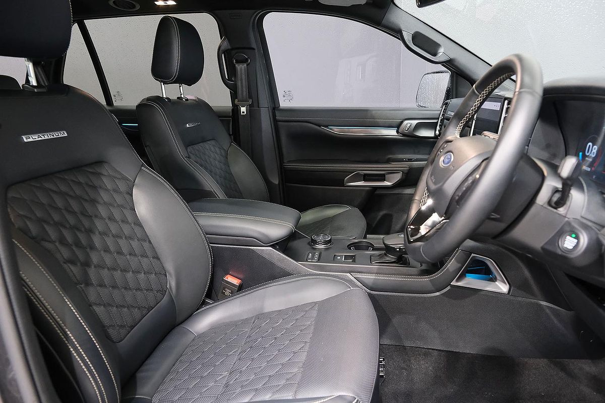 2025 Ford Everest Platinum 3.0L