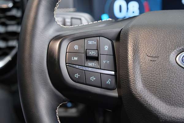 2025 Ford Everest Platinum 3.0L