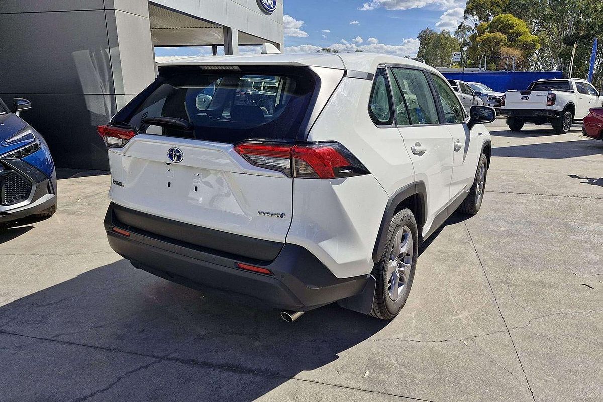 2024 Toyota RAV4 GX AXAH52R