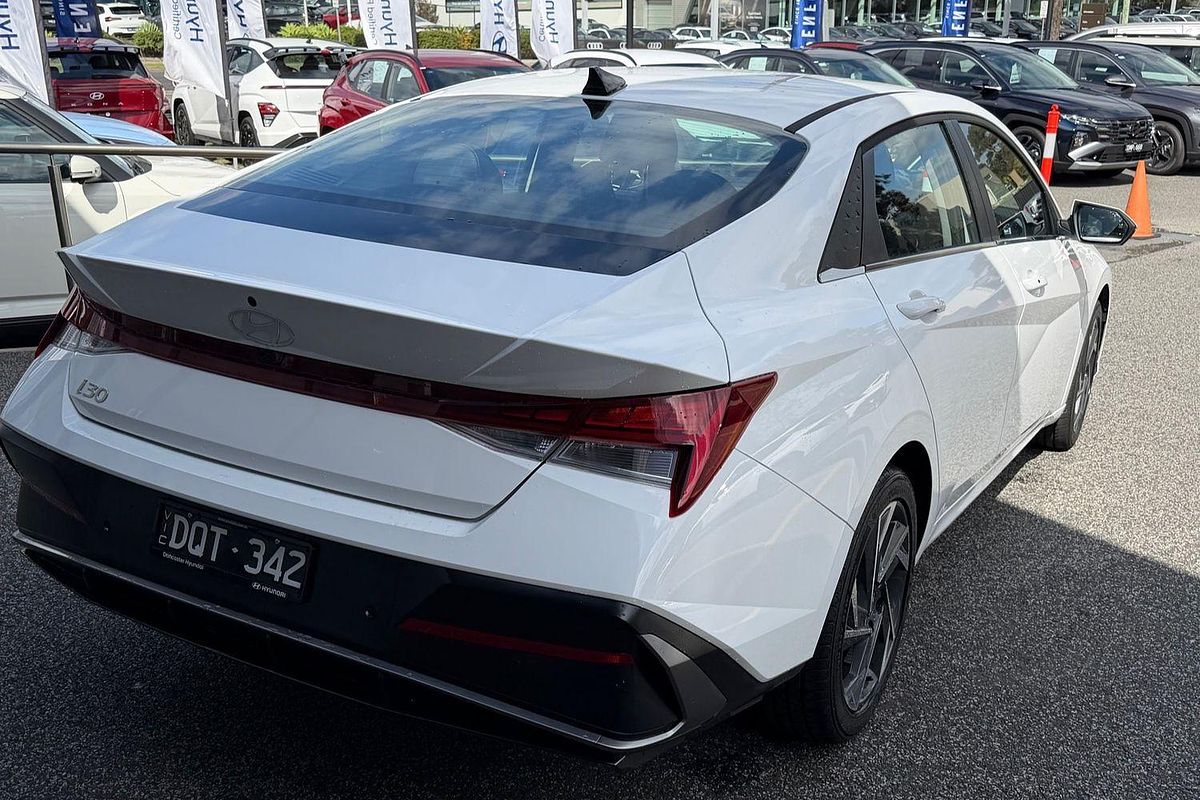 2025 Hyundai i30 Elite CN7.V2