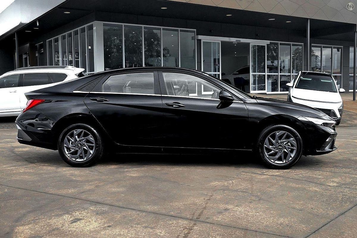 2025 Hyundai i30 Hybrid CN7.V2