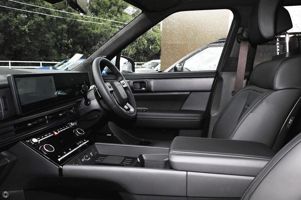 2025 Hyundai Santa Fe Calligraphy MX5.V1