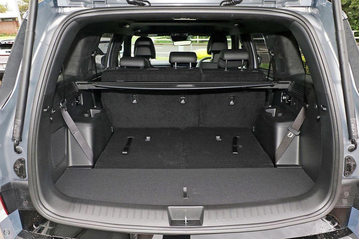 2025 Hyundai Santa Fe Calligraphy MX5.V1