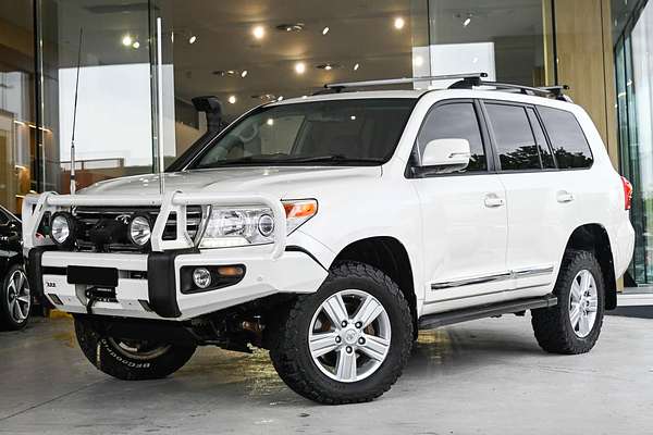 2014 Toyota Landcruiser Sahara VDJ200R