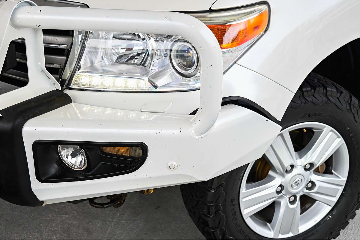 2014 Toyota Landcruiser Sahara VDJ200R