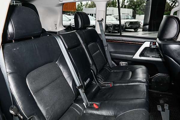 2014 Toyota Landcruiser Sahara VDJ200R