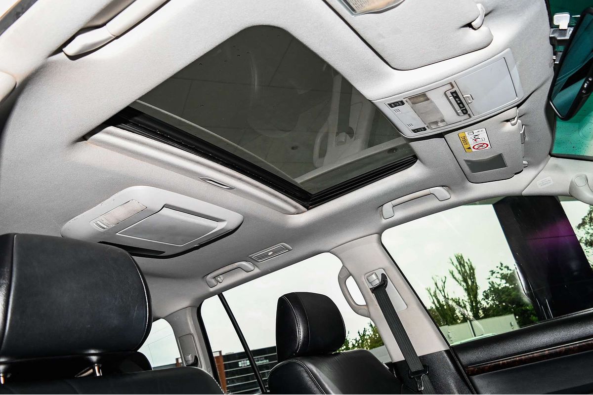 2014 Toyota Landcruiser Sahara VDJ200R