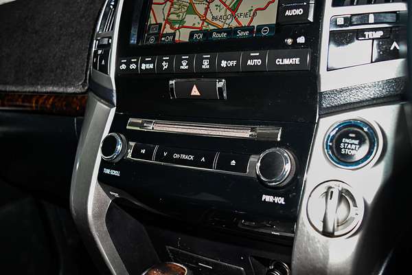 2014 Toyota Landcruiser Sahara VDJ200R