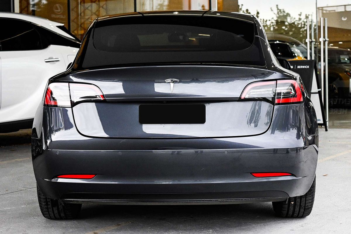 2023 Tesla Model 3 REAR-WHEEL DRIVE MY23