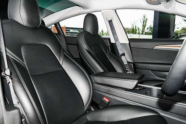 2023 Tesla Model 3 REAR-WHEEL DRIVE MY23