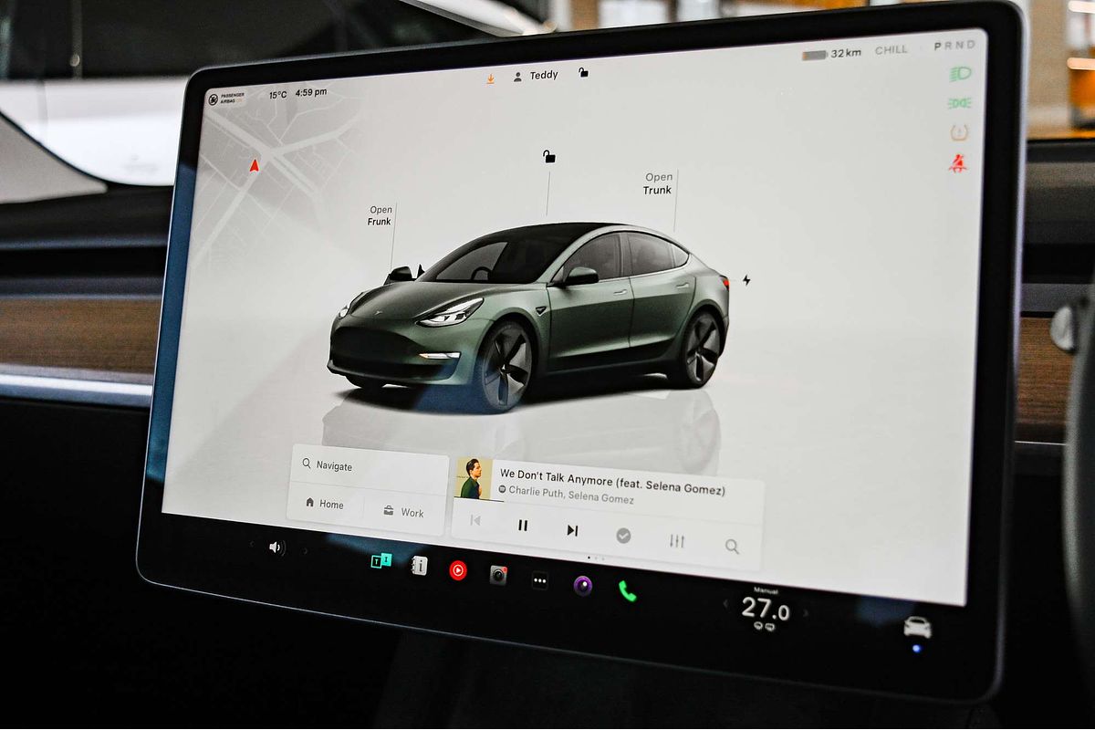 2023 Tesla Model 3 REAR-WHEEL DRIVE MY23