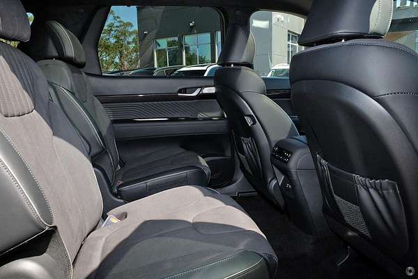 2025 Hyundai Palisade Calligraphy Black Ink LX2.V5