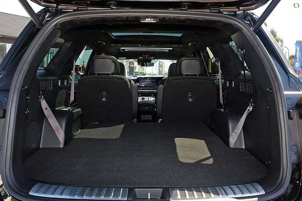 2025 Hyundai Palisade Calligraphy Black Ink LX2.V5