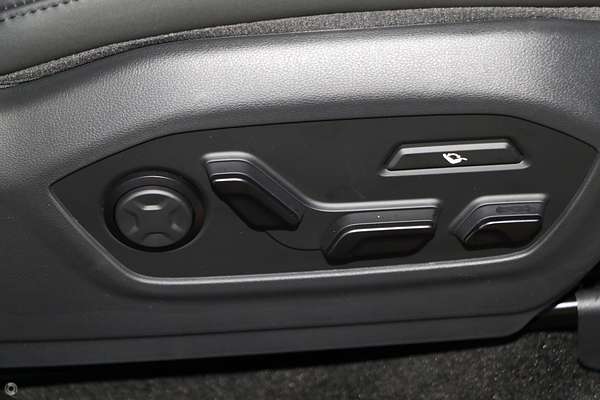 2025 Hyundai Santa Fe Hybrid Calligraphy MX5.V2