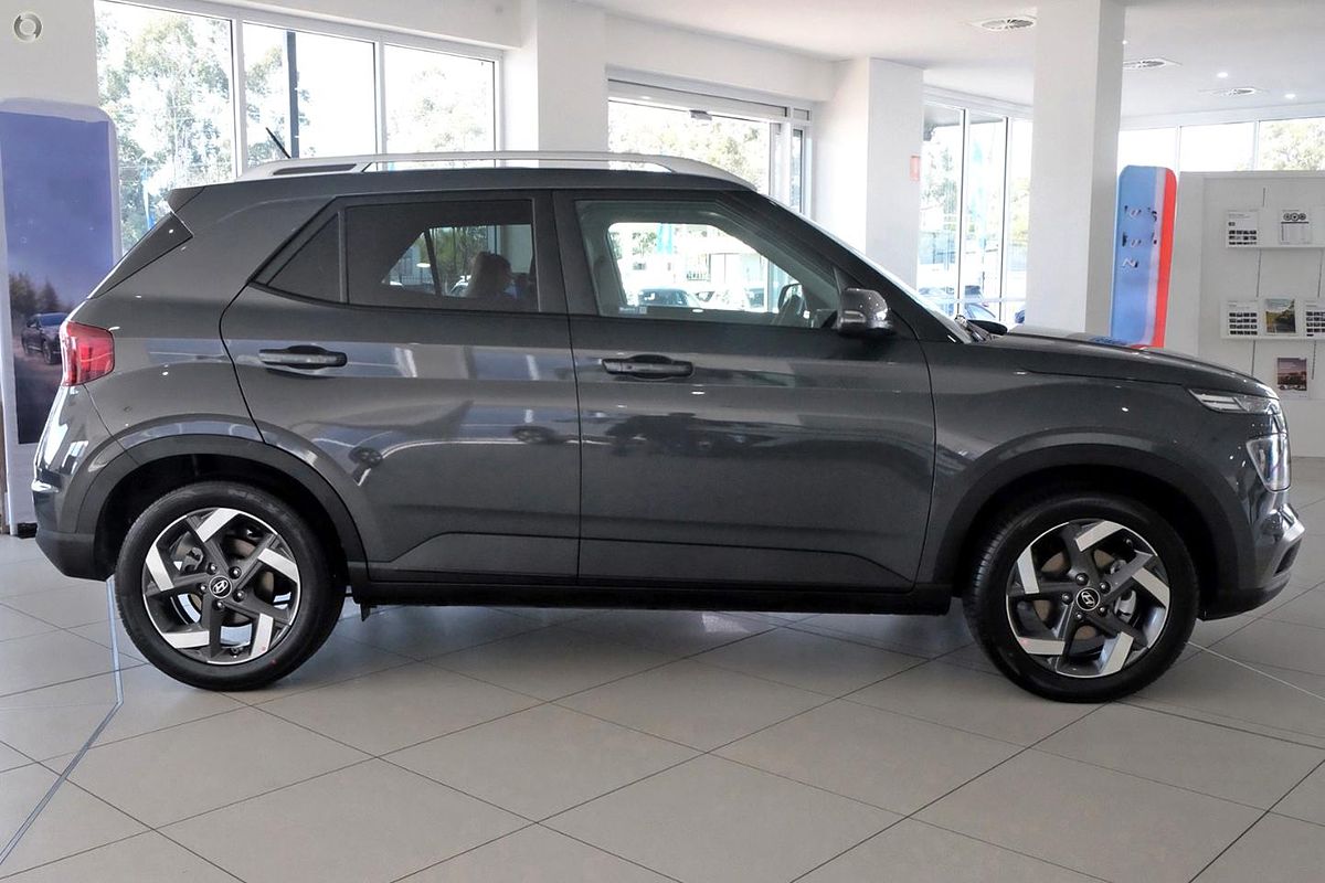 2025 Hyundai Venue Elite QX.V5