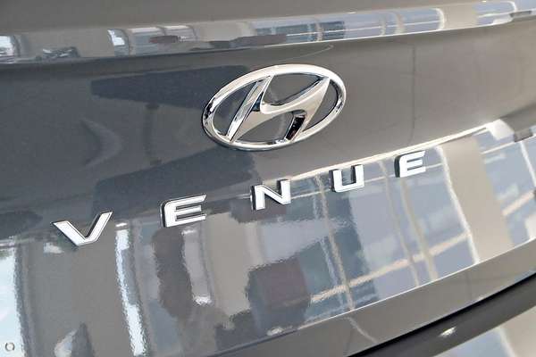 2025 Hyundai Venue Elite QX.V5