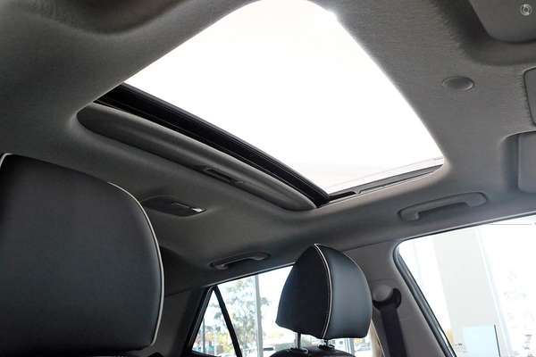 2025 Hyundai Venue Elite QX.V5