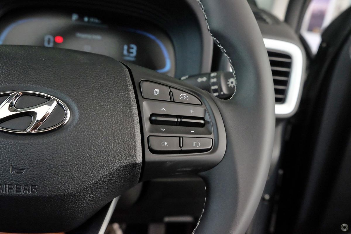 2025 Hyundai Venue Elite QX.V5