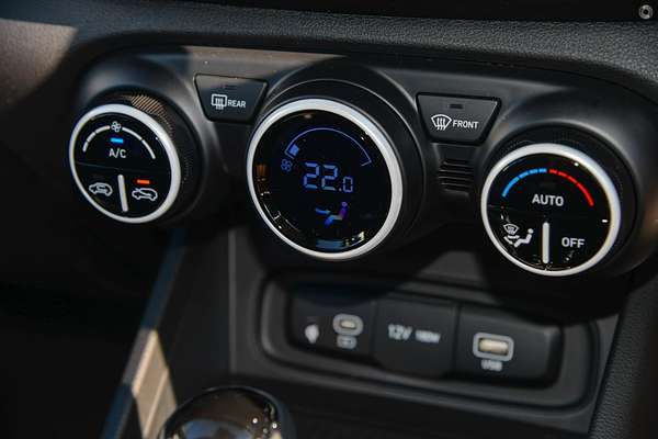 2025 Hyundai Venue Elite QX.V5