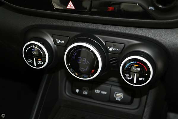 2025 Hyundai Venue Elite QX.V5