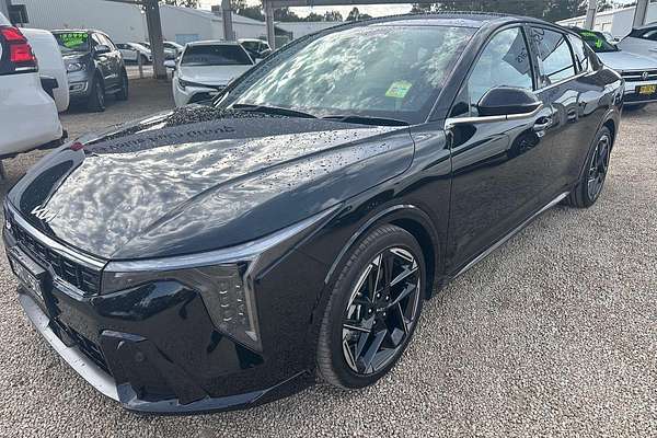 2025 Kia K4 GT-Line CL4m