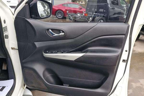 2017 Nissan Navara ST-X D23 Series 2 4X4