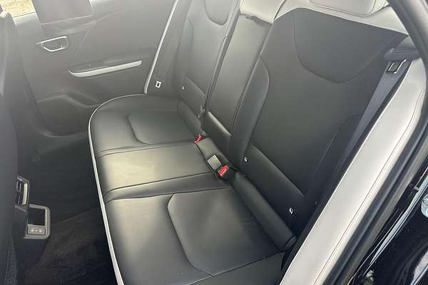 2025 Kia K4 GT-Line CL4m