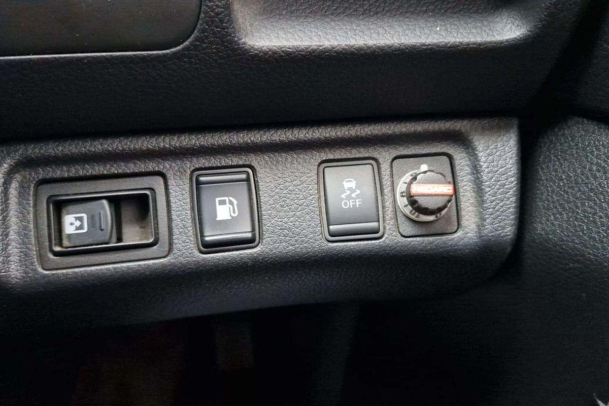 2017 Nissan Navara ST-X D23 Series 2 4X4