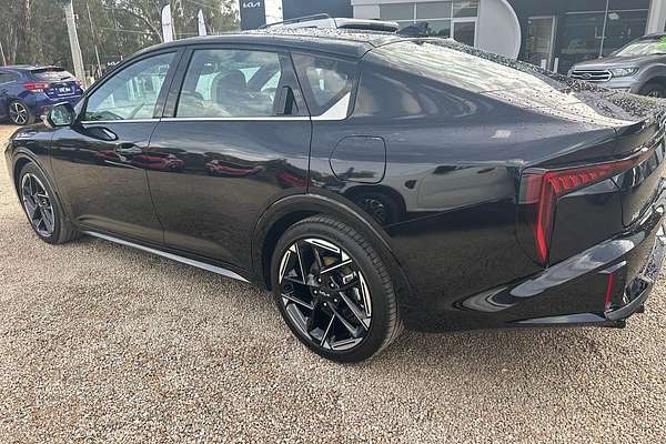 2025 Kia K4 GT-Line CL4m
