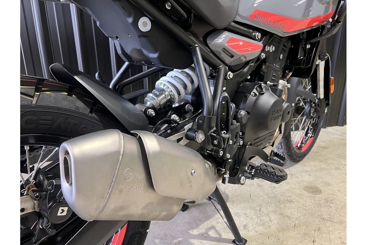 2025 Royal Enfield HIMALAYAN 450