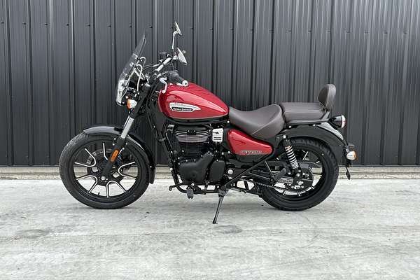 2025 Royal Enfield METEOR 350