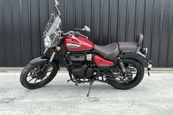 2025 Royal Enfield METEOR 350