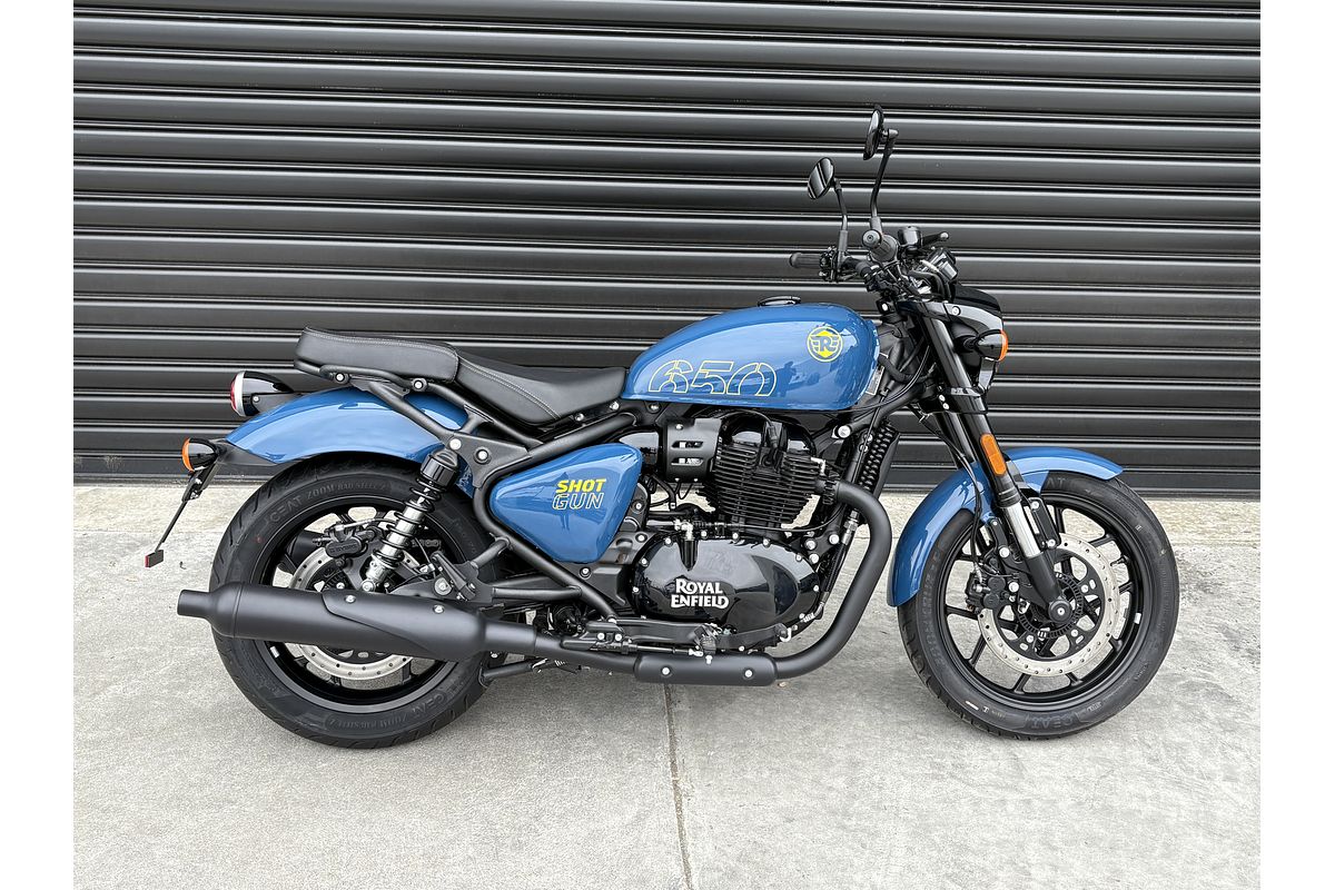2025 Royal Enfield Shotgun 650