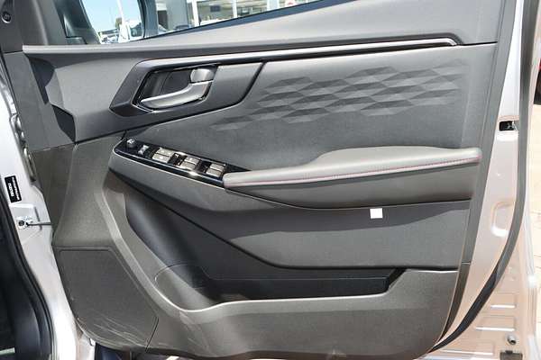 2025 Isuzu D-MAX X-TERRAIN 4X4