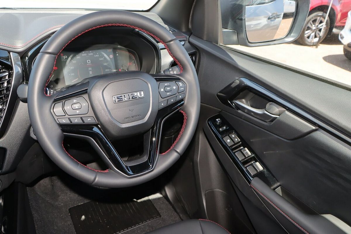 2025 Isuzu D-MAX X-TERRAIN 4X4