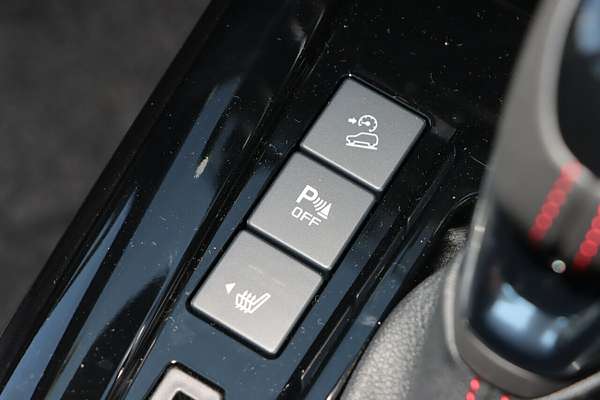 2025 Isuzu D-MAX X-TERRAIN 4X4