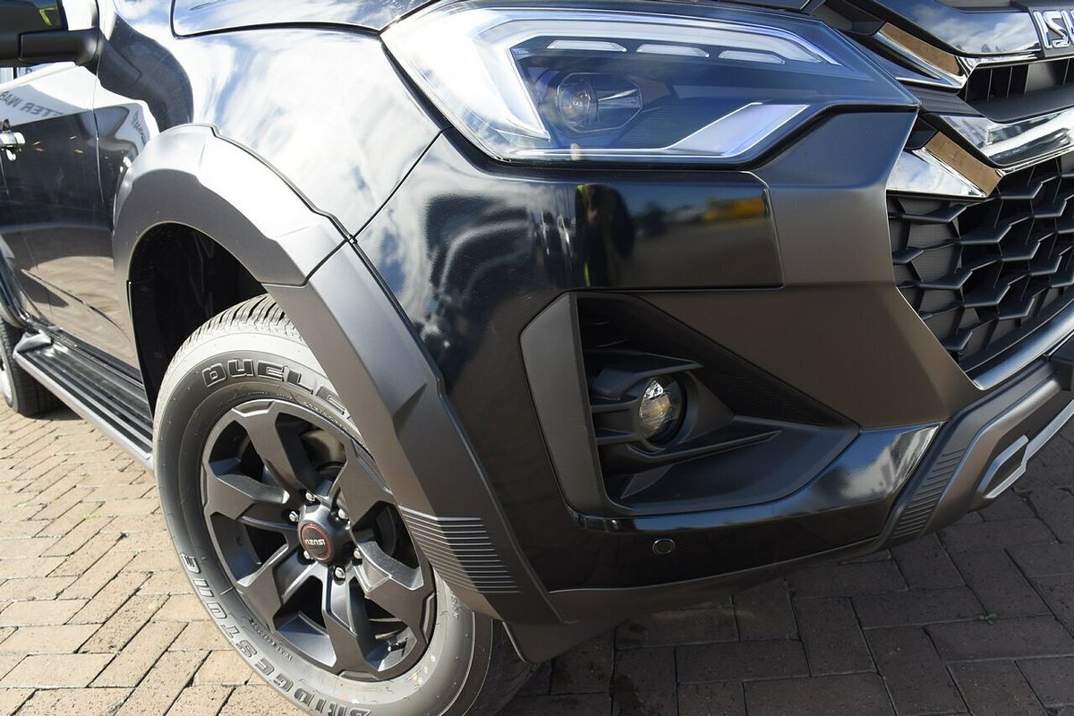 2025 Isuzu D-MAX X-TERRAIN 4X4