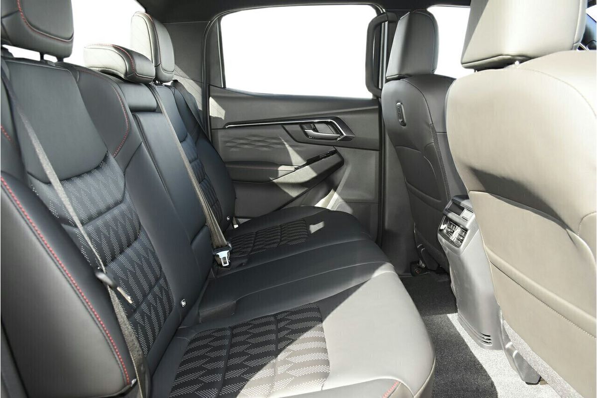 2025 Isuzu D-MAX X-TERRAIN 4X4