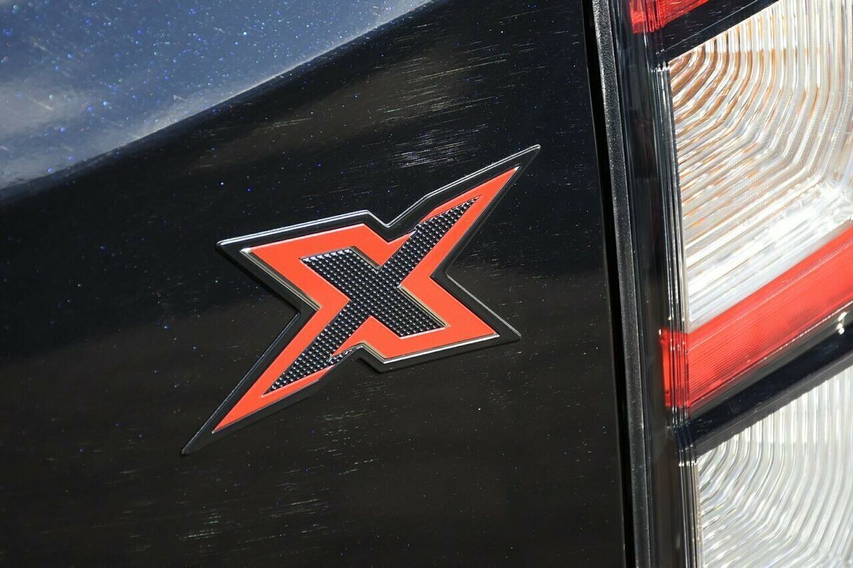 2025 Isuzu D-MAX X-TERRAIN 4X4