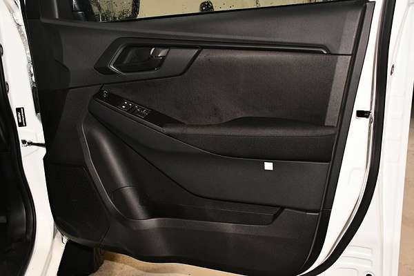 2025 Isuzu D-MAX SX High Ride Rear Wheel Drive