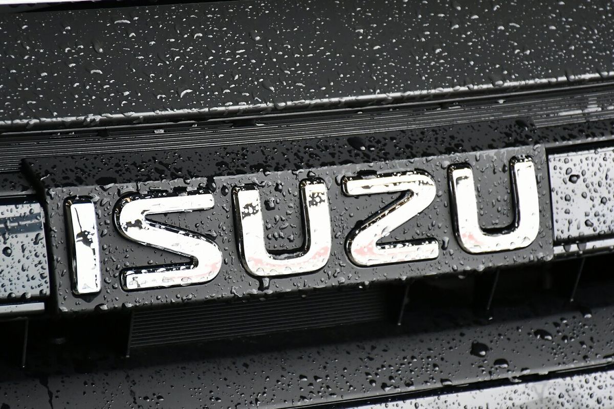 2025 Isuzu D-MAX SX High Ride Rear Wheel Drive