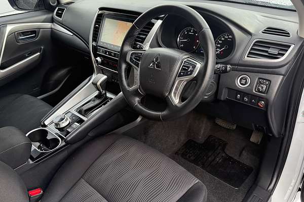 2021 Mitsubishi Pajero Sport GLS QF